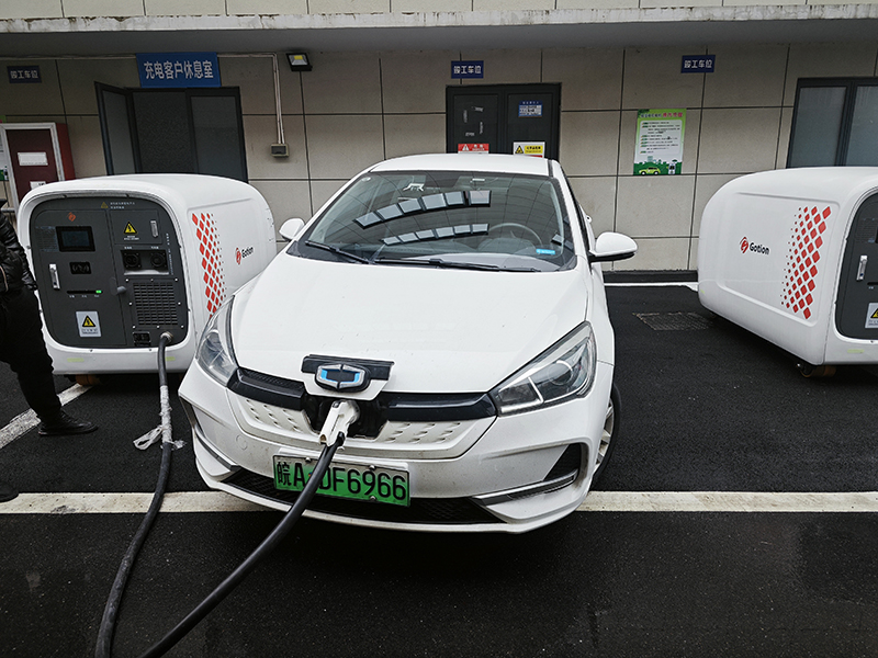 汽車(chē)維修保養(yǎng)切勿貪小便宜吃大虧！